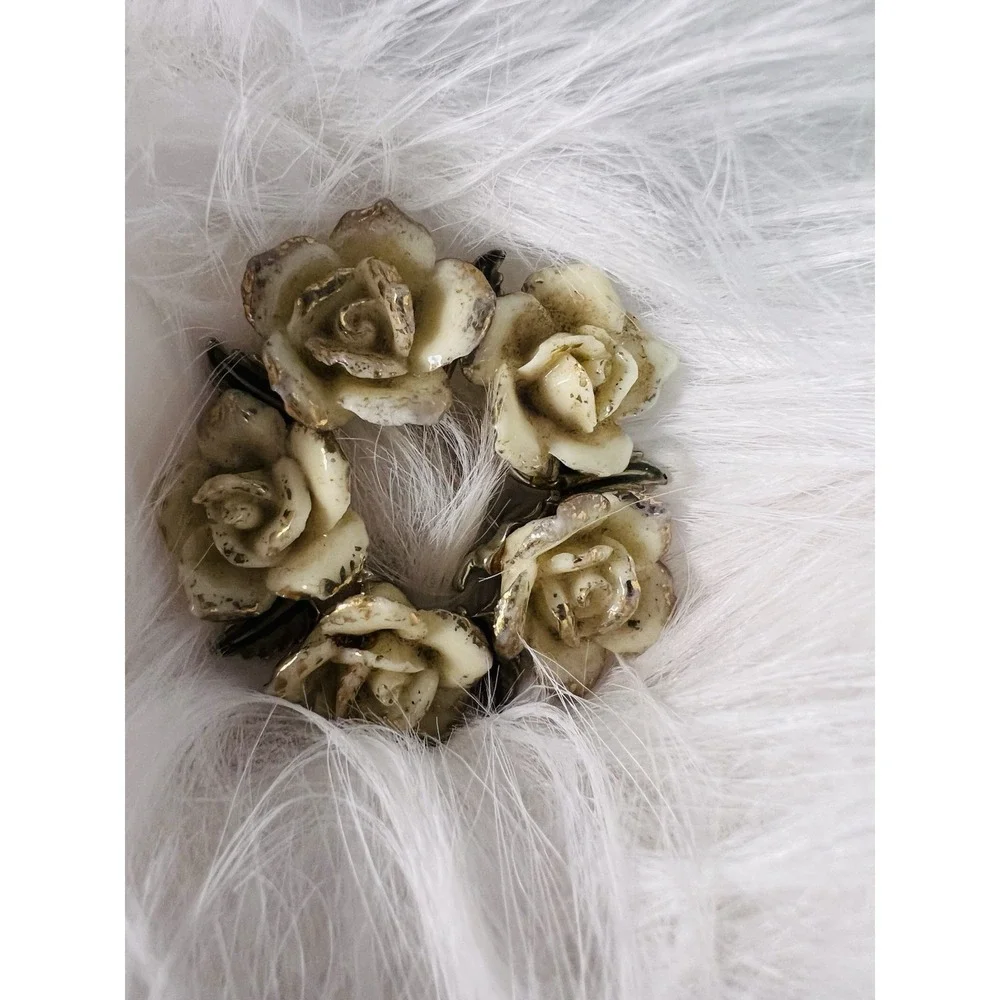 Vintage Coro Brooch Pin Flower Yellow Gold Tone Elegant Classic Perfect Gift